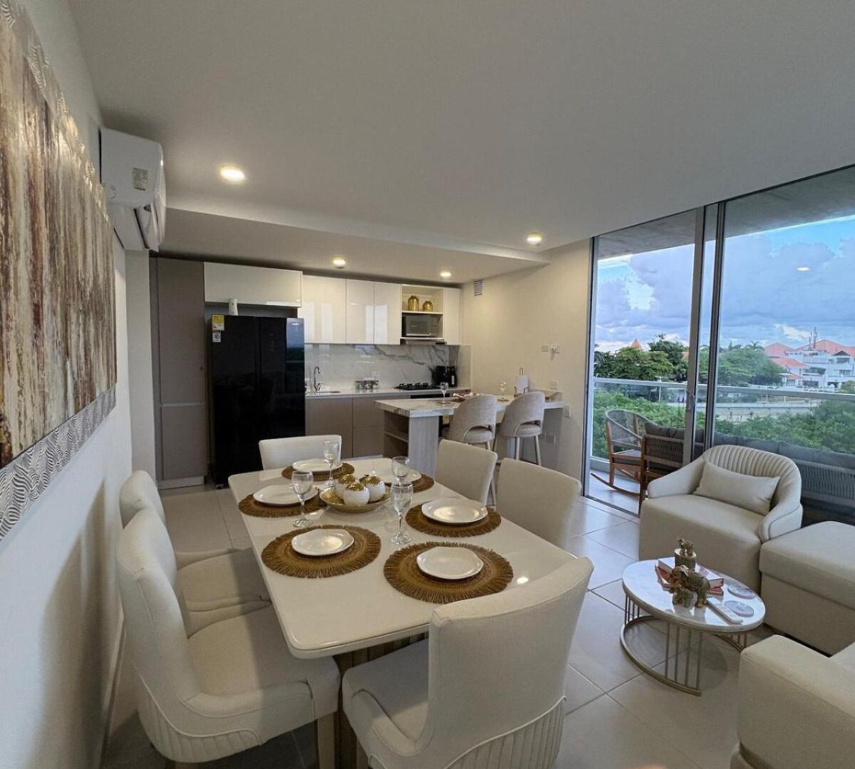 Modern And Comfortable In Near The Sea Apartamento